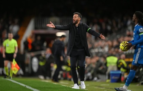 必一运动-瓦伦西亚主帅首秀失利，球队冲击前列无果的简单介绍